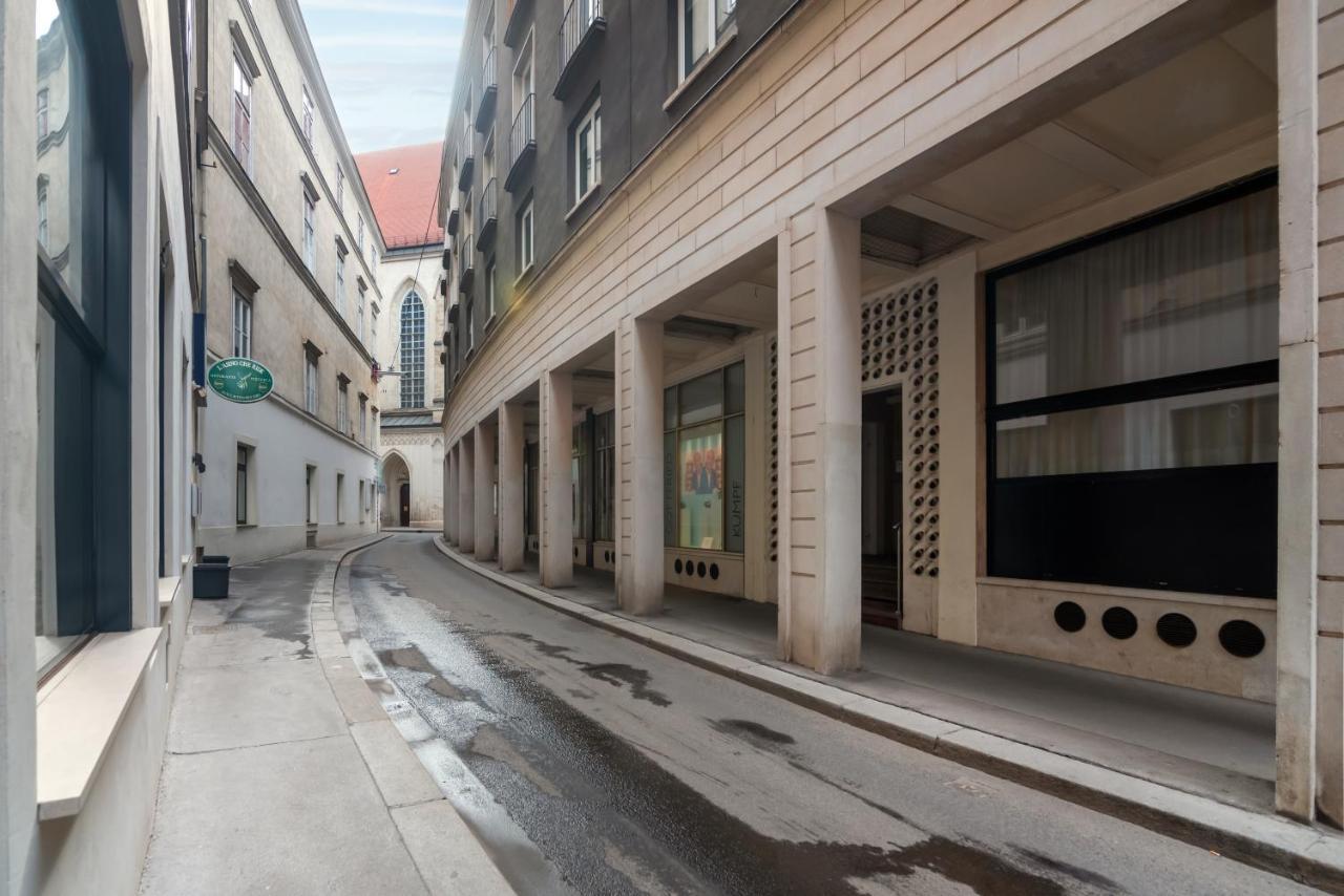Im Herzen Von Wien Esterno foto